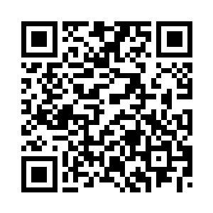 老爸老妈沈枫和玫瑰姐是最乐呵的二维码生成