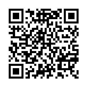 而且他已经感受到周围那些炽热的目光了二维码生成