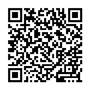 而且把几个复杂的正体字改为景国常用的俗体字二维码生成