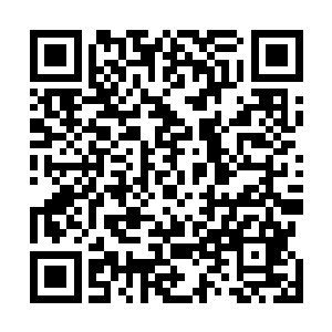 而且罗林对阿尔萨斯给他的构造图用立体剖面图重新表示二维码生成