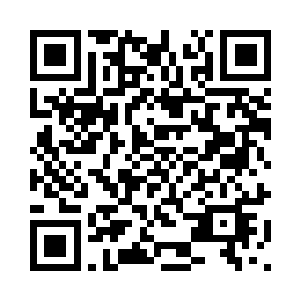 而且还是长在这茫茫沙漠中的铁树二维码生成