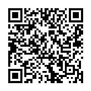 而且这哥俩还不时的会在自己的父亲面前说些周鑫的坏话二维码生成