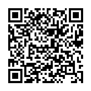 而因为申屠铁在天脉城内多多少少也算是一个名人二维码生成