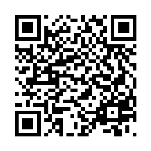 而在莫崎那坑人的神识窜进来闹腾一下后二维码生成