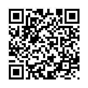 而寻宝的人在获得线索破开机关的同时二维码生成