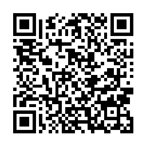 而当罗兰带着协议书和海伦特皇帝的授权书到面前的时候二维码生成