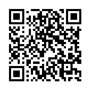 而接下来当然是给九儿和倾城都一一抱过二维码生成