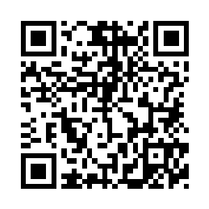 而是伸手将还躺在桌子上的白鸽抱起二维码生成