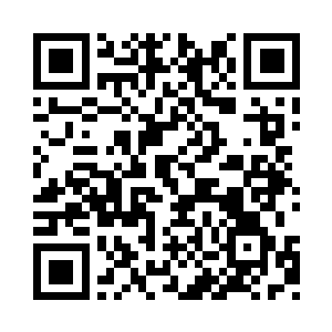 而是荣光一个人被一群美女比基尼簇拥在中间二维码生成