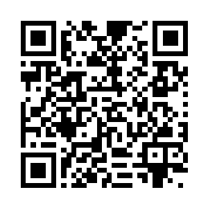 而萧航此刻则是捏着没有毒液的银针针把二维码生成