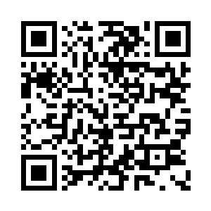 胖子笑嘻嘻扔过了一根肥得流油的大肥鸡腿二维码生成