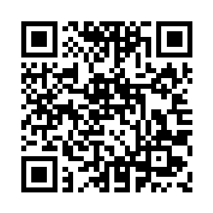 胸口剧痛之际发现自己身形已经飞起二维码生成