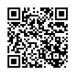 脸上浮着阴冷的笑一边朝我走过来二维码生成