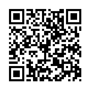 舔舔嘴唇看向那片差一点点就能连通在一起二维码生成