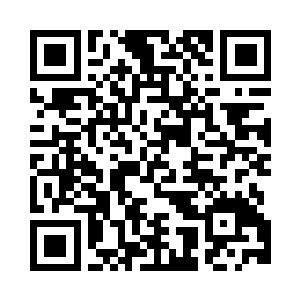 船夫正盘膝坐在船头昂头灌着美酒二维码生成