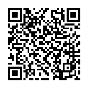 艾伯特这样的影评人私下里没少利用自身的影响力二维码生成