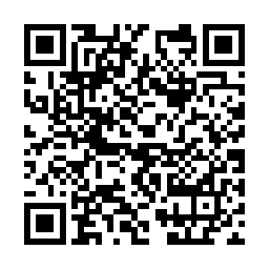 若雨是为了配合封不觉制造杀人的借口才默认了的二维码生成