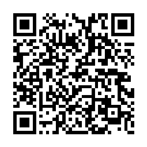 荣光就利用一次头球在角球中为曼城扳平了比分二维码生成