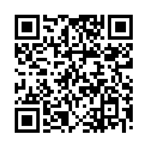 萧晨缓缓的停在当日狼狈爬上来的河岸处二维码生成