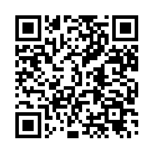 蒋道德就打算伸手去关上那个手提箱二维码生成