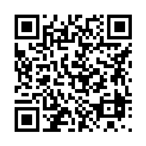 蛇的眼睛直直的看着爱丽丝冲了过去二维码生成