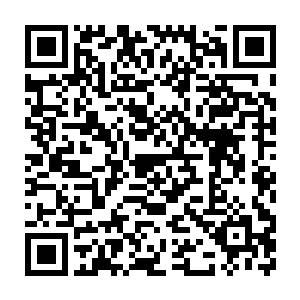 被他们拿来当幽会地点――珍妮是真的不知道狗仔们怎么能找到这里二维码生成