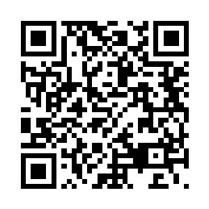 裴心一看自己跟洛天祈的房间刚好门对着门二维码生成