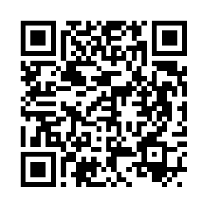 西欢儿看着梁萌萌和凌冽两人利落的挥拳踢腿二维码生成