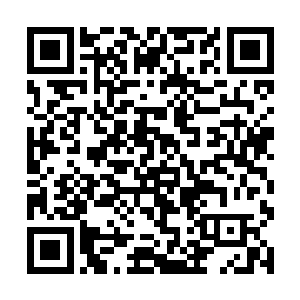 见到许德拉真的拿出了美酒之后山姆顿时兴奋的说道二维码生成