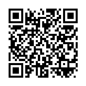 见是迟疑着要不要走过来的唐晓楠二维码生成