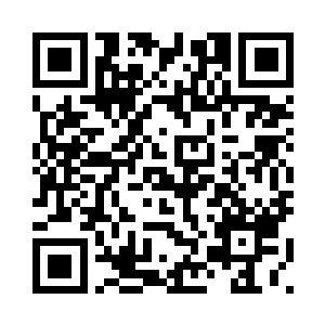 解宝被众人拥护姐姐的气氛所感染二维码生成