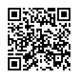 认真的按照基础剑法的要求训练起来劈二维码生成