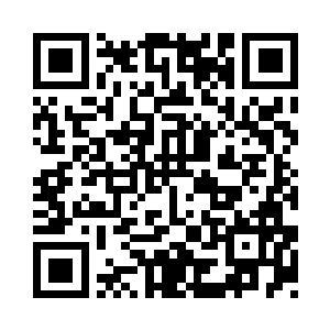 让南宫俊和心云都自觉没有过去打扰二维码生成