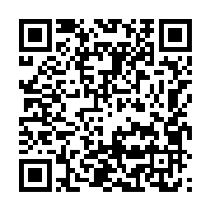 让我仿佛感觉有人在关键时刻忽然持剑朝我背心刺过来二维码生成