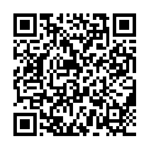 让甲板上的躁动不至于骚扰到指挥中心里的电子部队二维码生成