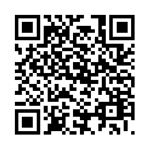 说不定这个时候正和你的女人聊天呢二维码生成