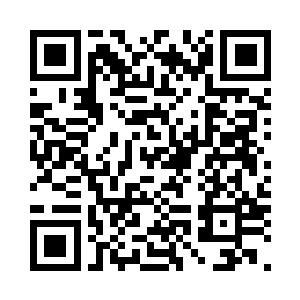 豆大的汗珠立刻就从额头上渗透出来二维码生成