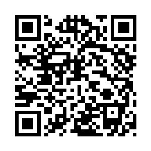贝海伸手指了一下囡囡手上的一根小树枝二维码生成
