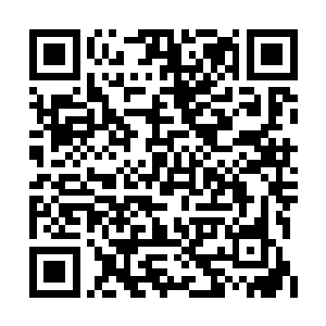 贝海说干就干立刻打电话给段明问他电影的事情二维码生成