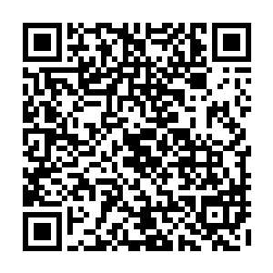 赵长枪脸上表示出对第七舰队战斗机不屑一顾的样子完全是做给手下兄弟们看的二维码生成