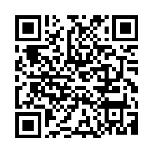 跑过去把宁碎碎开来的一辆奔驰车移过来二维码生成