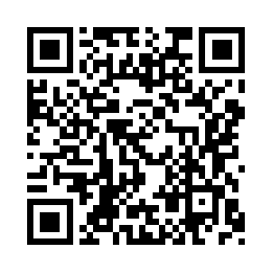 跟在孔羽灵身后的几名十八圣洞的天之娇女二维码生成