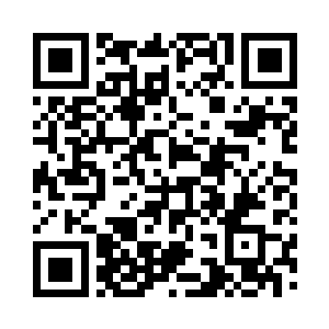 身边的围墙已经超过了可以越过的高度二维码生成