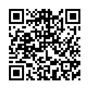 车上的人就按规矩把他们的眼睛罩住二维码生成