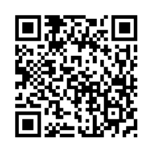 车子来到了一栋古式的建筑前停下二维码生成