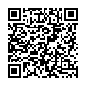 边上还有一千多名背枪枝弹药的狼友在虎视眈眈啊二维码生成