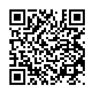 运载着灰头土脸的机械和蒸汽教信徒们二维码生成