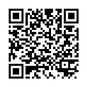 还有点青涩的身材却透出这个年纪特有的活力二维码生成