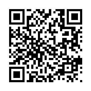 还稍微带了些困倦和悲伤的意味在其中二维码生成