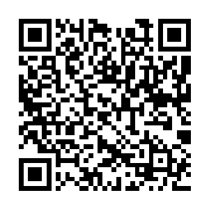 这一道从天而来的雷竟然变成了一把剑一样的东西二维码生成